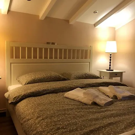 Holiday home Eretria's *